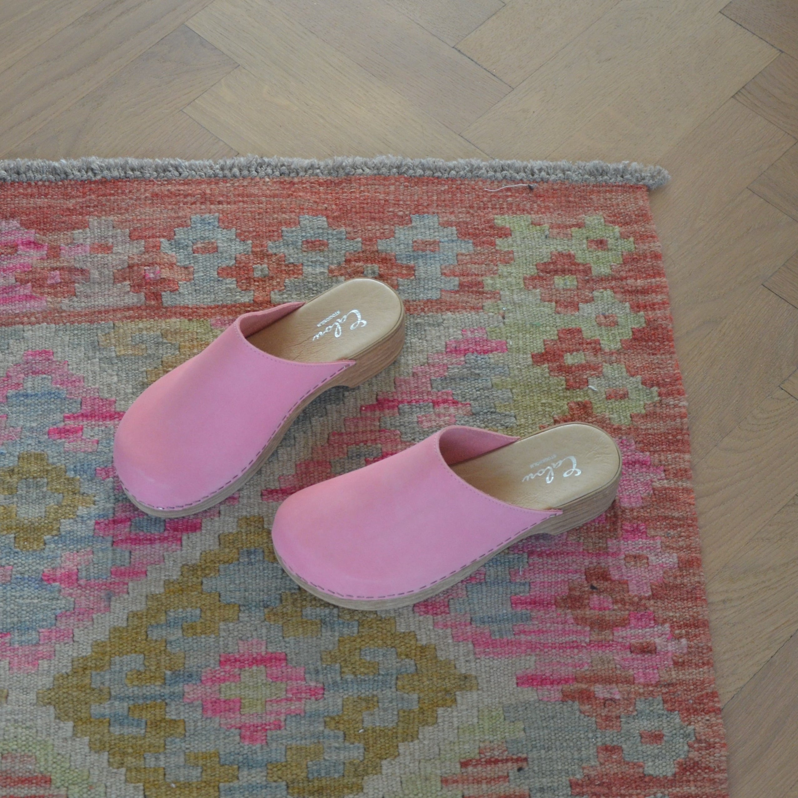 Helena Pink