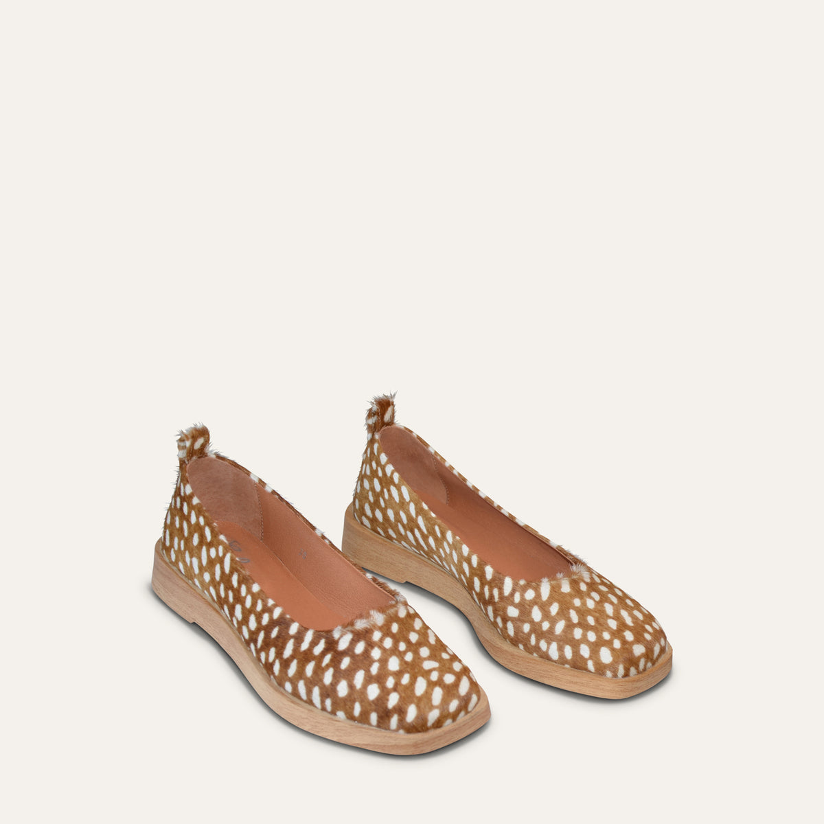 Selma Fur Dot