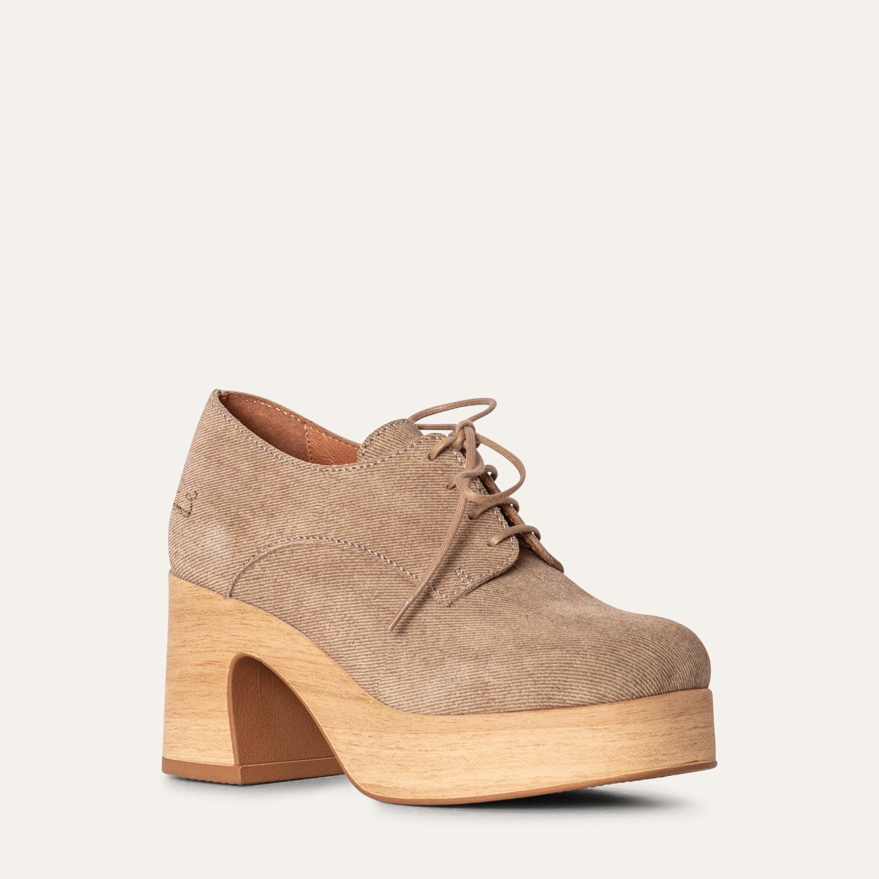 Britta beige suede clog shoe Calou
