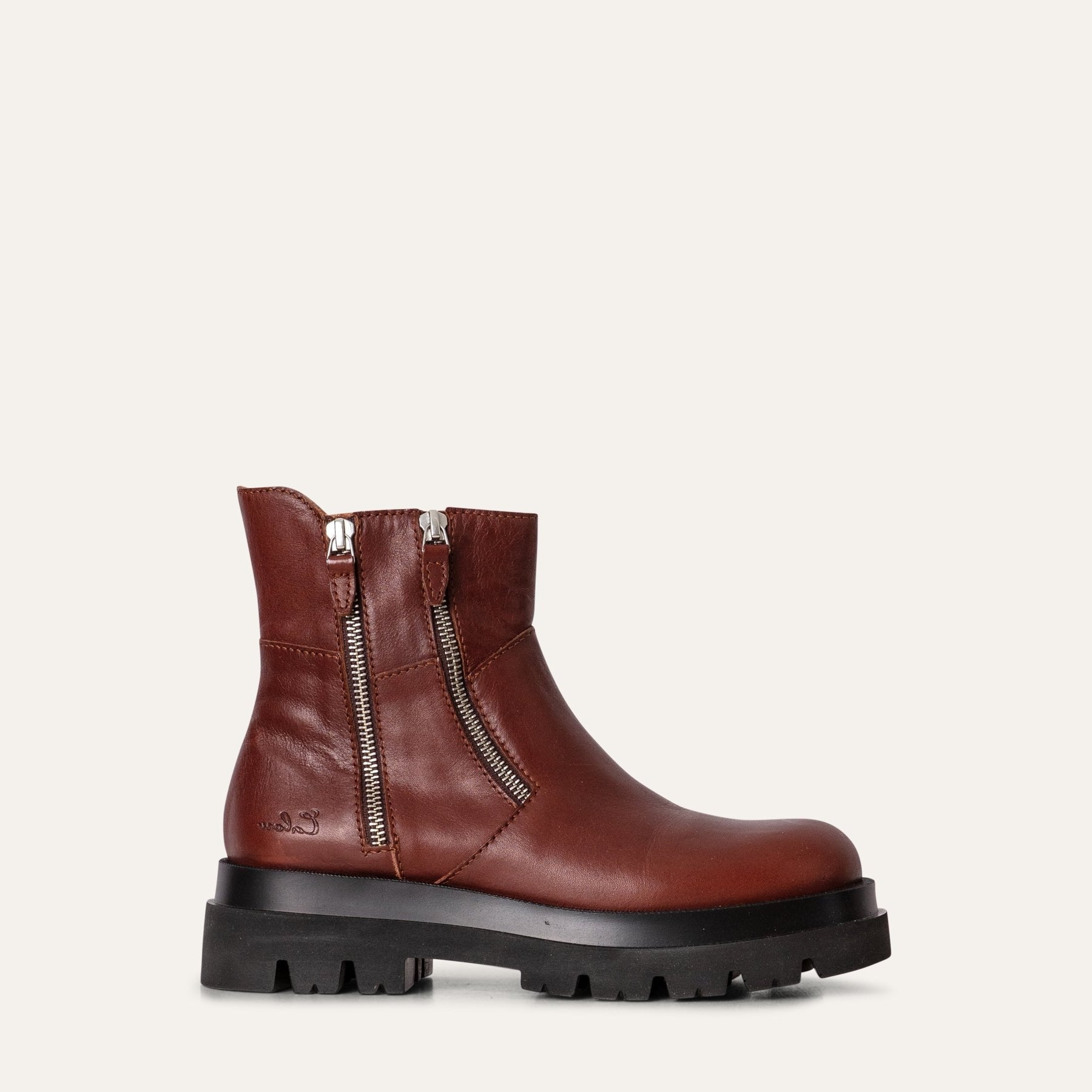 Emma cognac leather boot tractorsole Calou