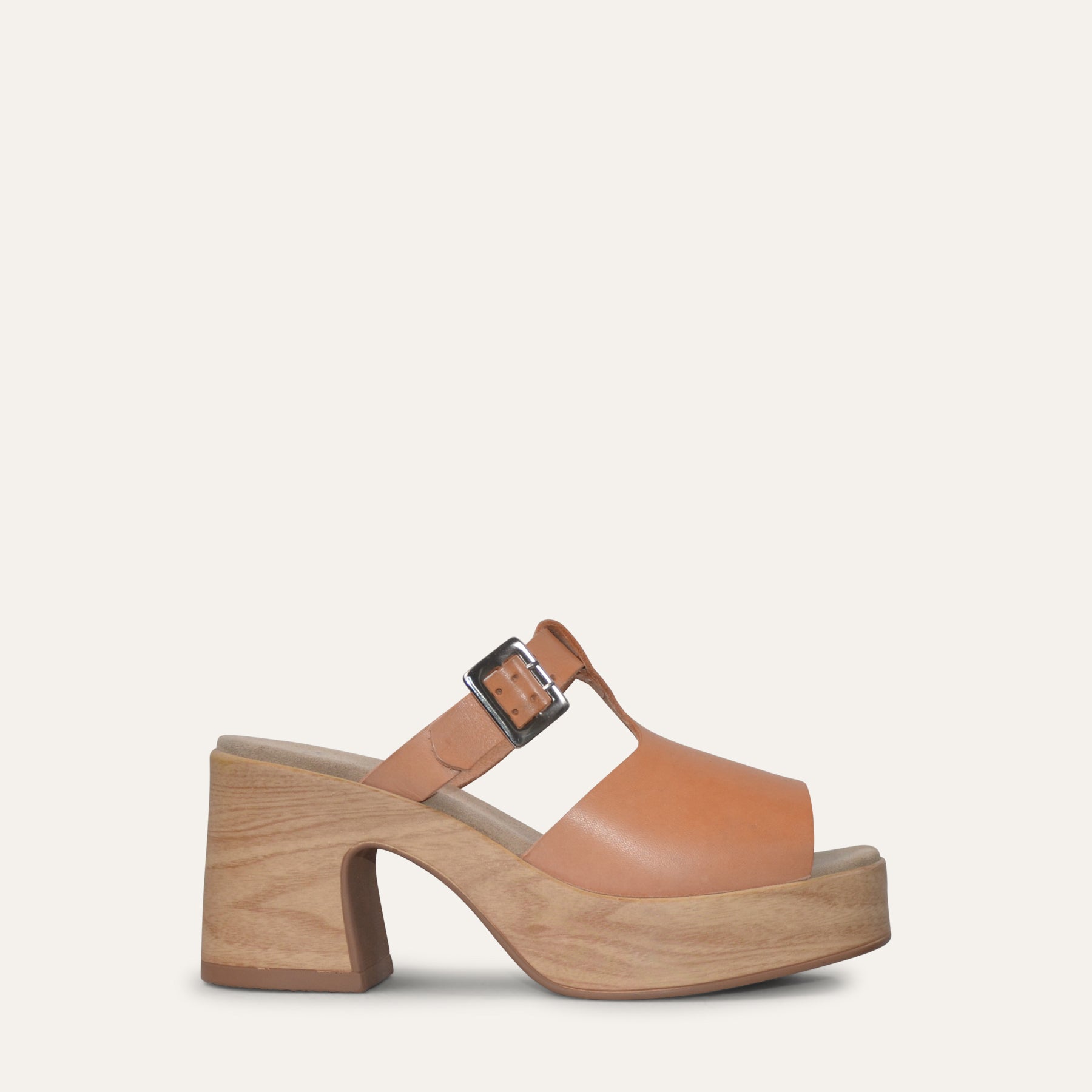 Kicki vegetable tanned leather T-bar clog Calou