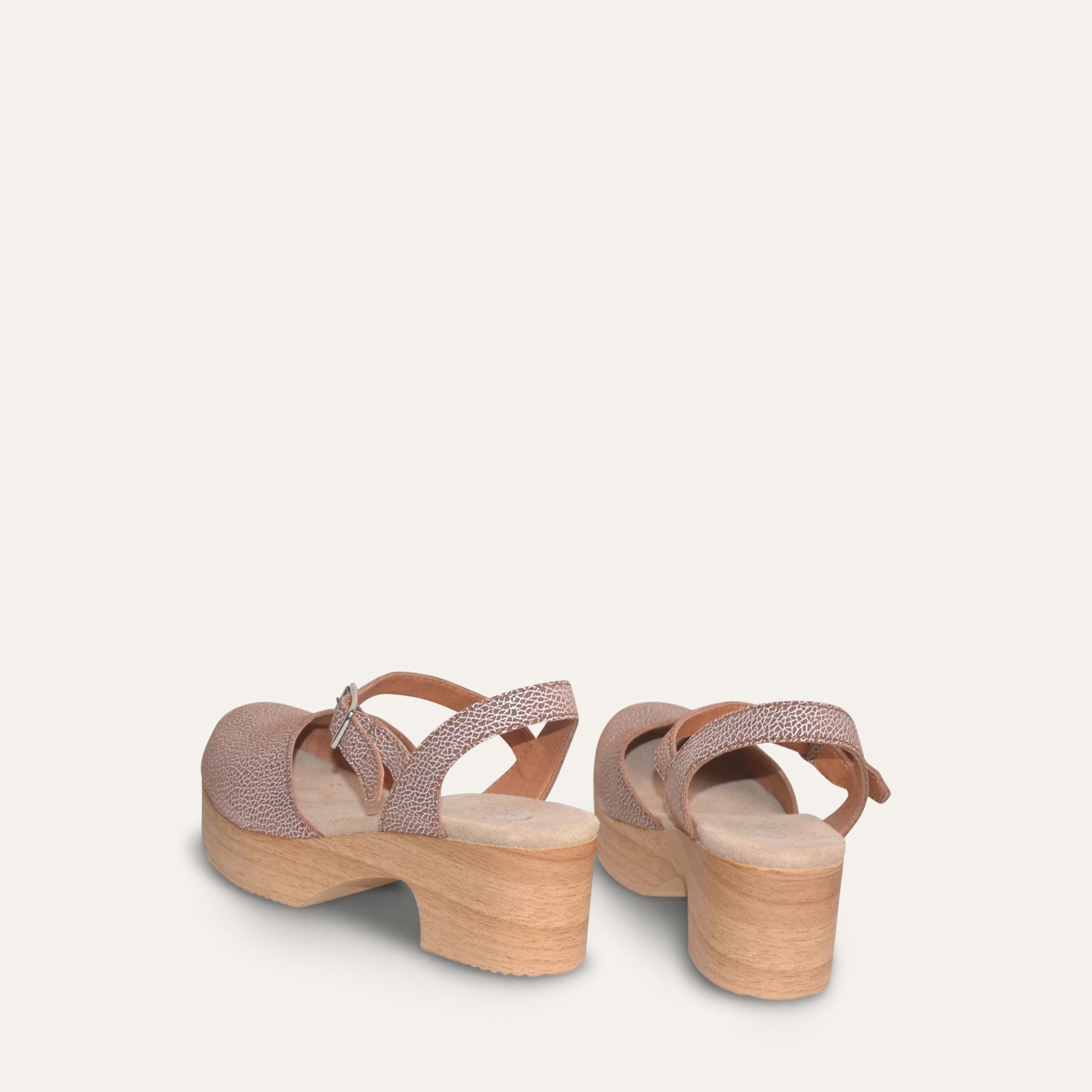 Calou Sara brown crackle leather Mary jane clogs back